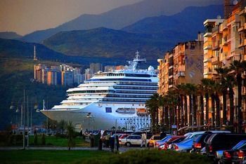 Cagla Pinar Izmir